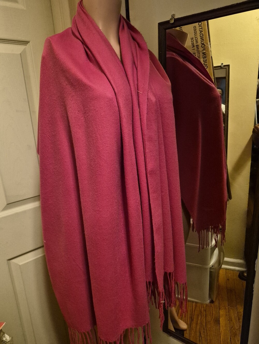Women's Oversize Viscose/Cotton Scarl/Shawl Size 78X29